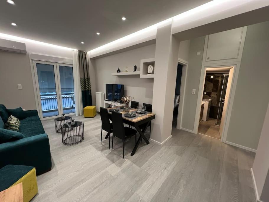 Luxury Apartment Near Acropolis Athen Exterior foto